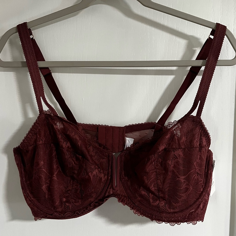 NWT 40D Lace Bra